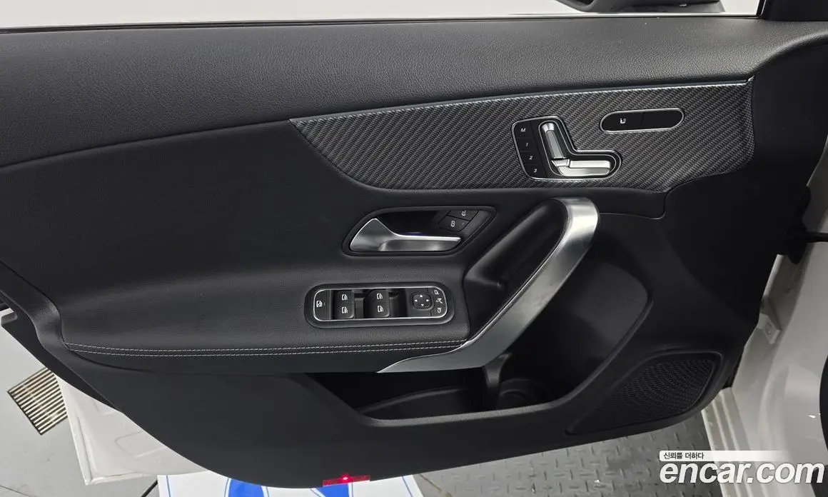 Mercedes-Benz A-Class 2025 2.0 автомат (гидро), фото 14