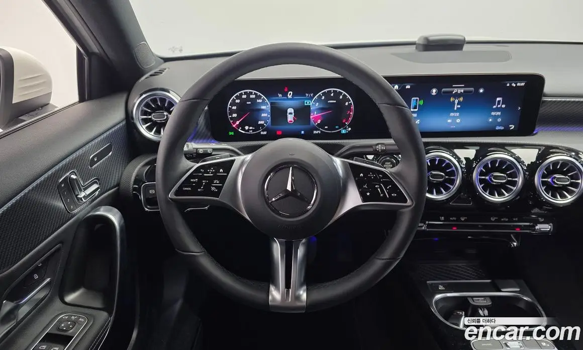 Mercedes-Benz A-Class 2025 2.0 автомат (гидро), фото 19