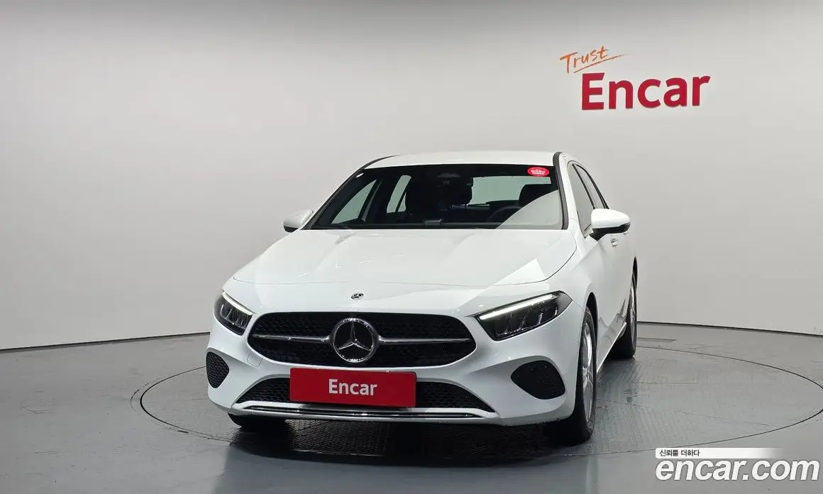 Mercedes-Benz A-Class 2025 2.0 автомат (гидро), фото 3