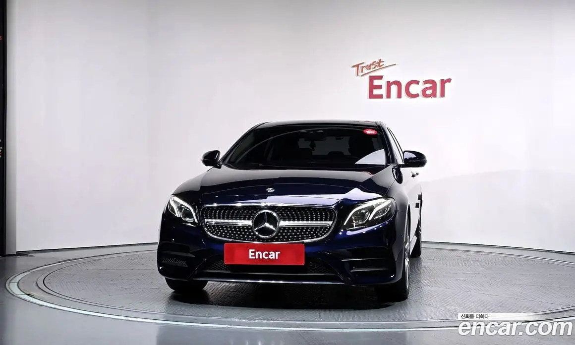 Mercedes-Benz E-Class 2017 2.0 автомат (гидро), фото 3 Mercedes-Benz E-Class 2017 2.0 автомат (гидро), фото 3