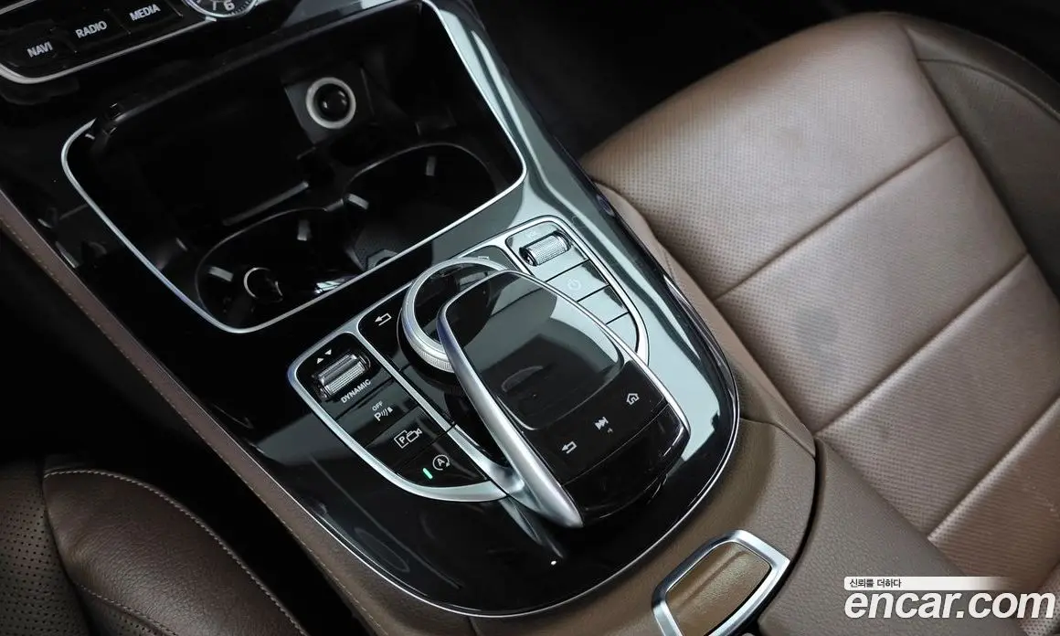 Mercedes-Benz E-Class 2017 2.0 автомат (гидро), фото 24 Mercedes-Benz E-Class 2017 2.0 автомат (гидро), фото 24