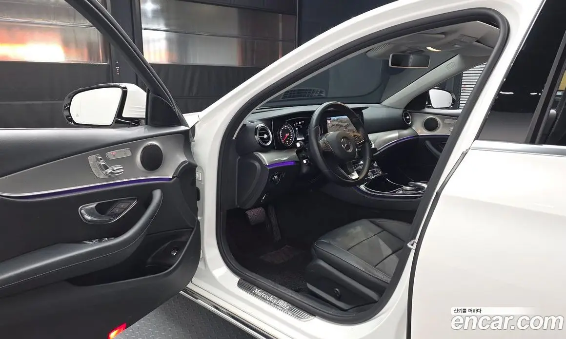 Mercedes-Benz E-Class 2018 2.0 автомат (гидро), фото 10 Mercedes-Benz E-Class 2018 2.0 автомат (гидро), фото 10