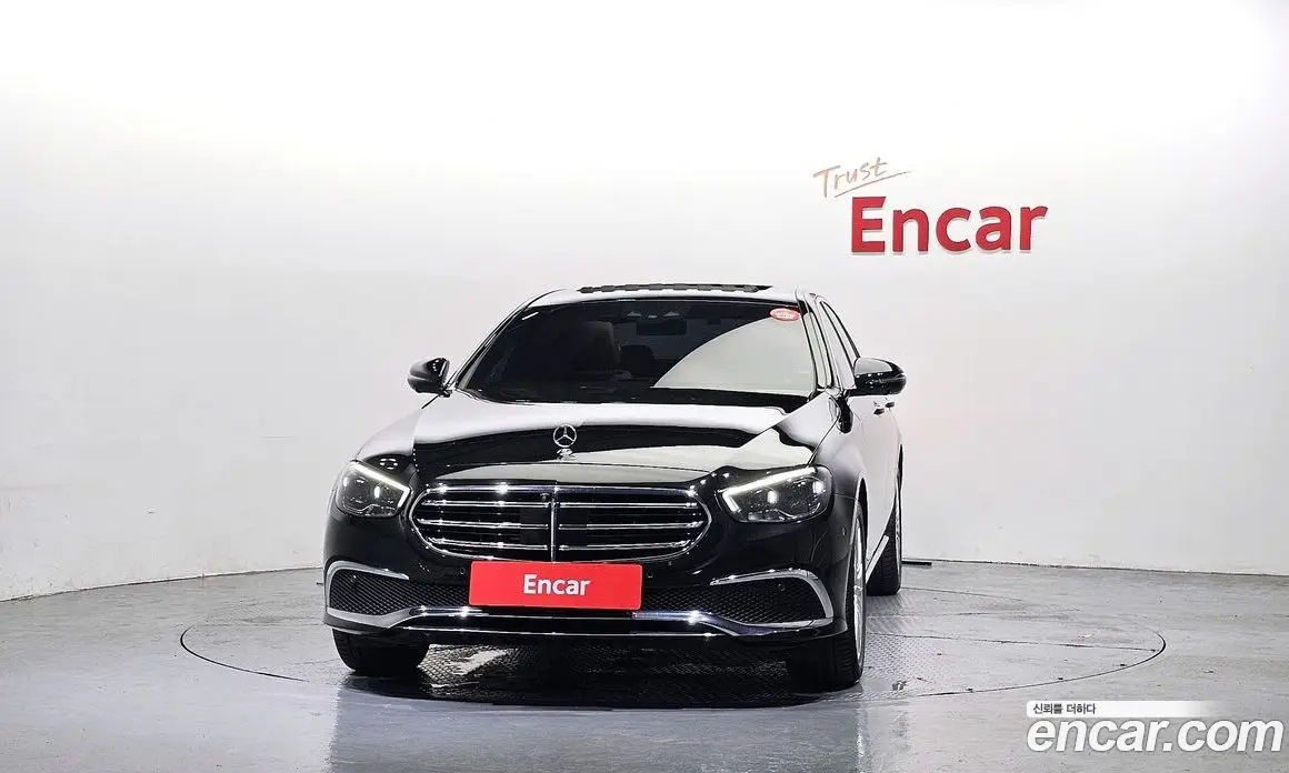 Mercedes-Benz E-Class 2022 2.0 автомат (гидро), фото 3