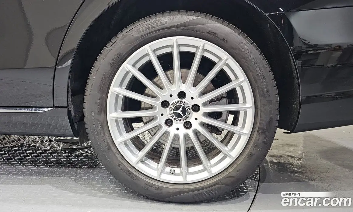Mercedes-Benz E-Class 2022 2.0 автомат (гидро), фото 7