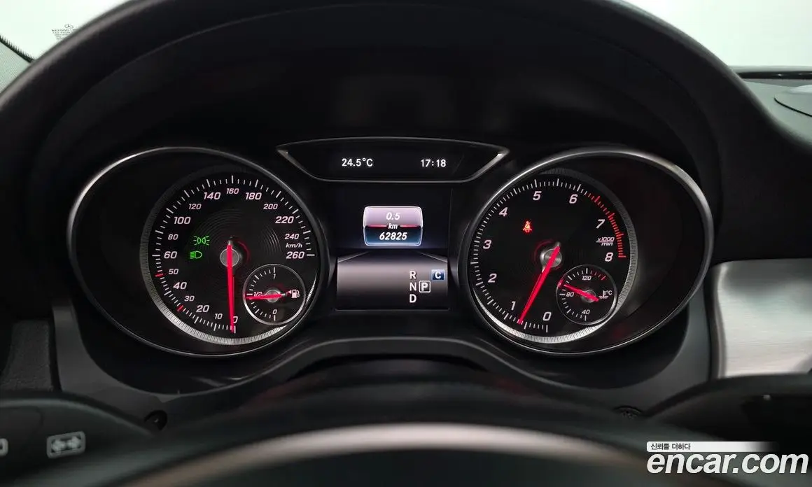 Mercedes-Benz GLA-Class 2019 2.0 автомат (гидро), фото 10 Mercedes-Benz GLA-Class 2019 2.0 автомат (гидро), фото 10