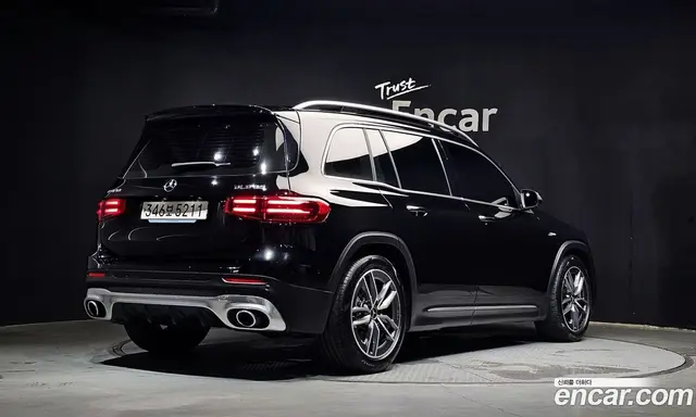 Mercedes-Benz GLB-Class 2025 2.0 автомат (гидро), миниатюра 2