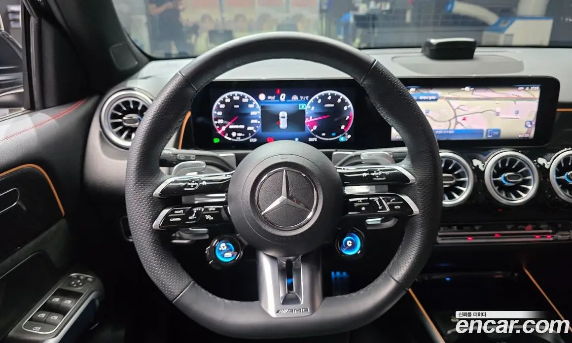 Mercedes-Benz GLB-Class 2025 2.0 автомат (гидро), фото 19