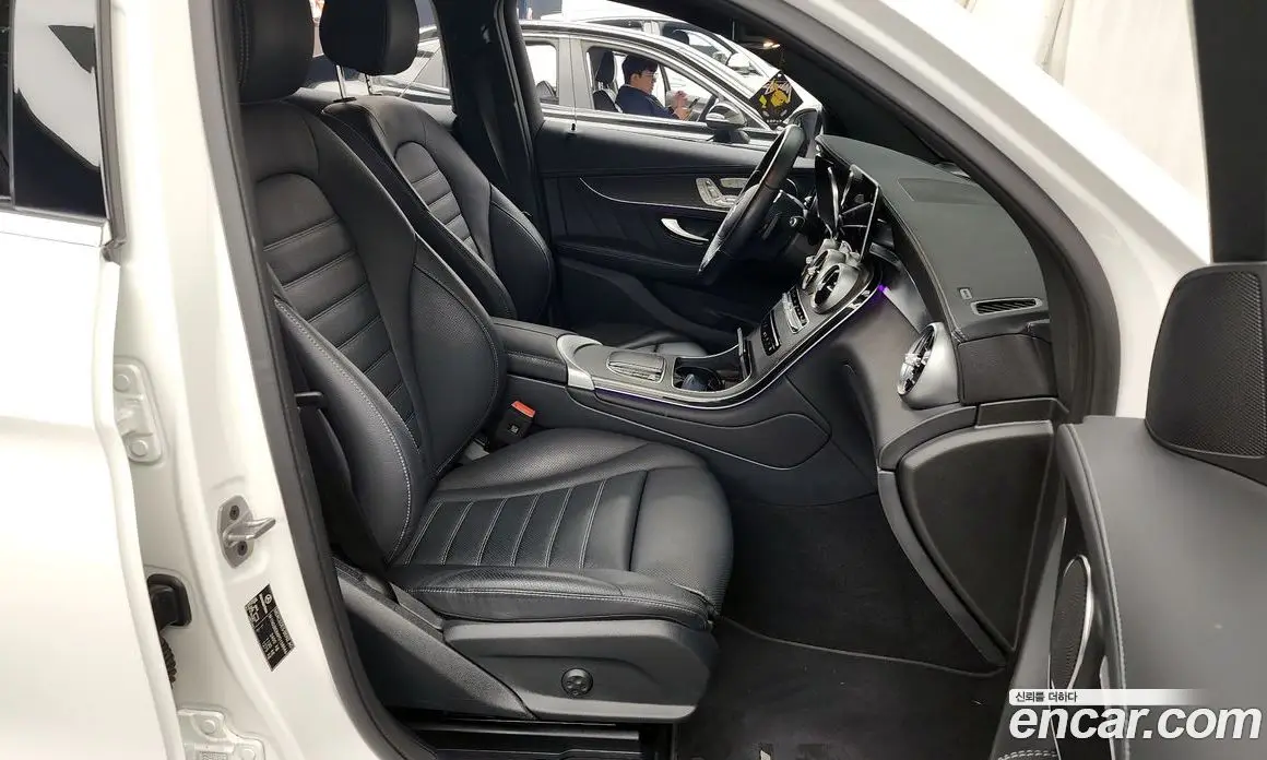 Mercedes-Benz GLC-Class 2023 2.0 автомат (гидро), фото 11