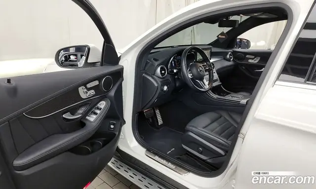 Mercedes-Benz GLC-Class 2023 2.0 автомат (гидро), миниатюра 10