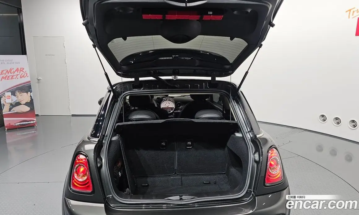 Mini Cooper 2012 1.6 автомат (гидро), фото 19