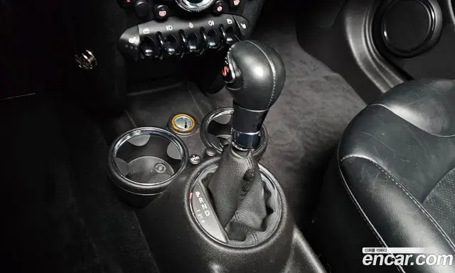 Mini Cooper 2012 1.6 автомат (гидро), миниатюра 9