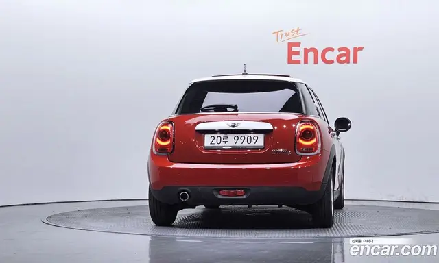 Mini Cooper 2015 1.5 автомат (гидро), миниатюра 3 Mini Cooper 2015 1.5 автомат (гидро), миниатюра 3
