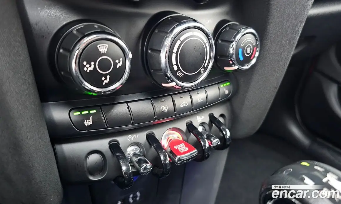 Mini Cooper 2015 1.5 автомат (гидро), фото 22 Mini Cooper 2015 1.5 автомат (гидро), фото 22