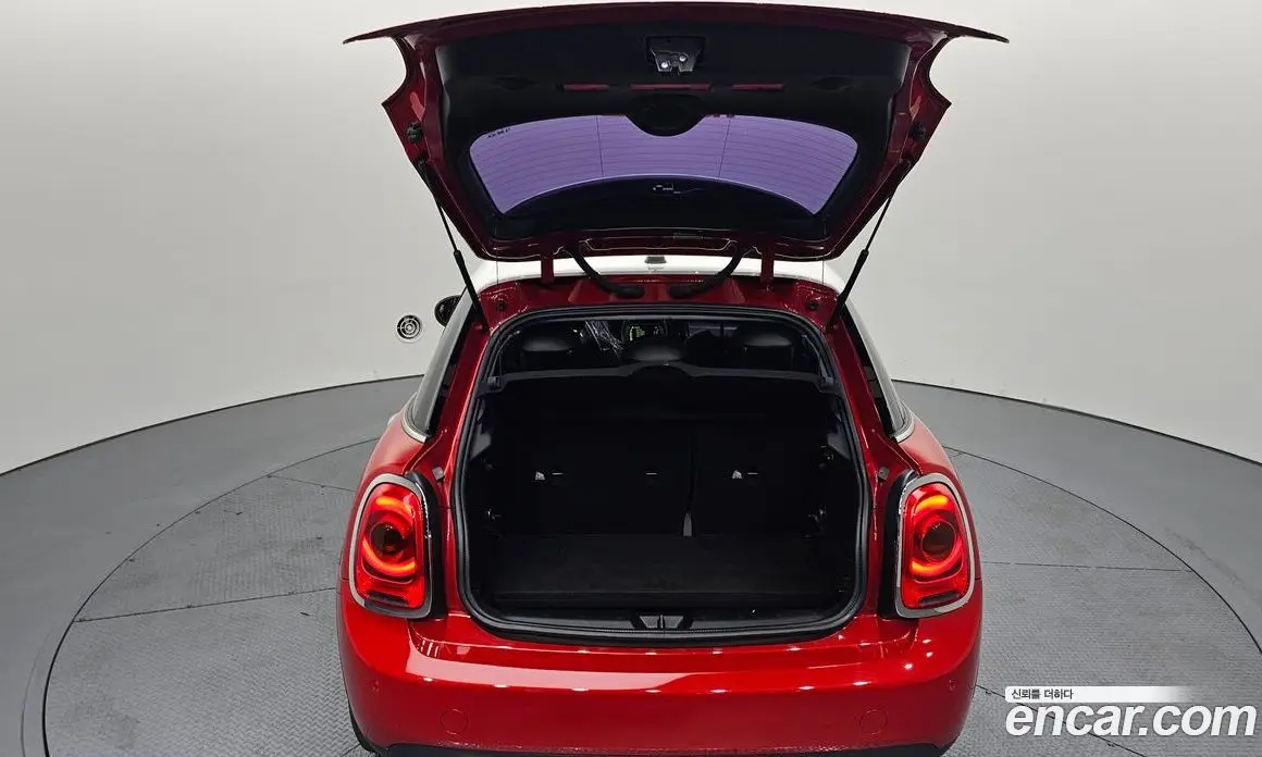 Mini Cooper 2015 1.5 автомат (гидро), фото 25 Mini Cooper 2015 1.5 автомат (гидро), фото 25