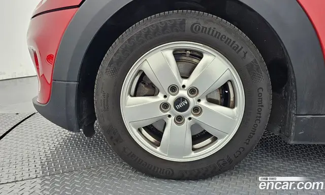 Mini Cooper 2015 1.5 автомат (гидро), миниатюра 4 Mini Cooper 2015 1.5 автомат (гидро), миниатюра 4