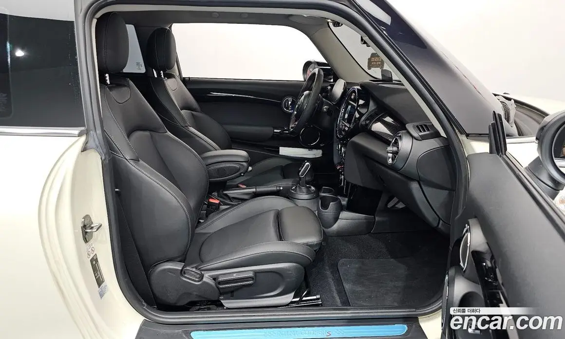 Mini Cooper 2020 2.0 автомат (гидро), фото 16 Mini Cooper 2020 2.0 автомат (гидро), фото 16