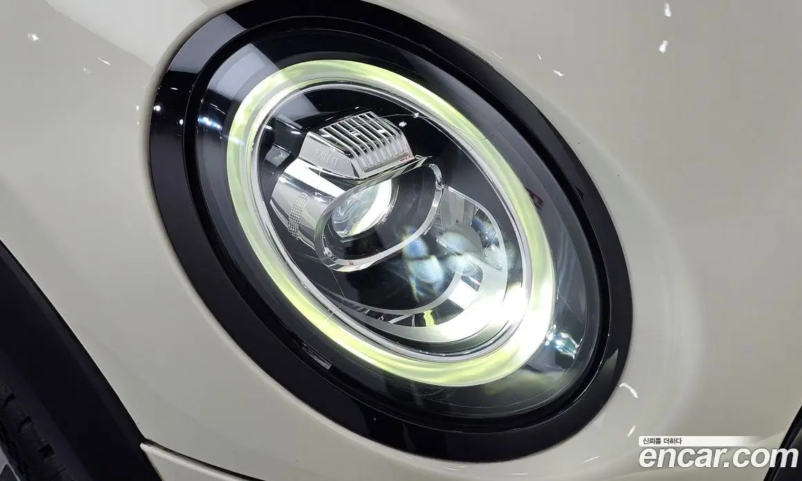Mini Cooper 2020 2.0 автомат (гидро), фото 8 Mini Cooper 2020 2.0 автомат (гидро), фото 8