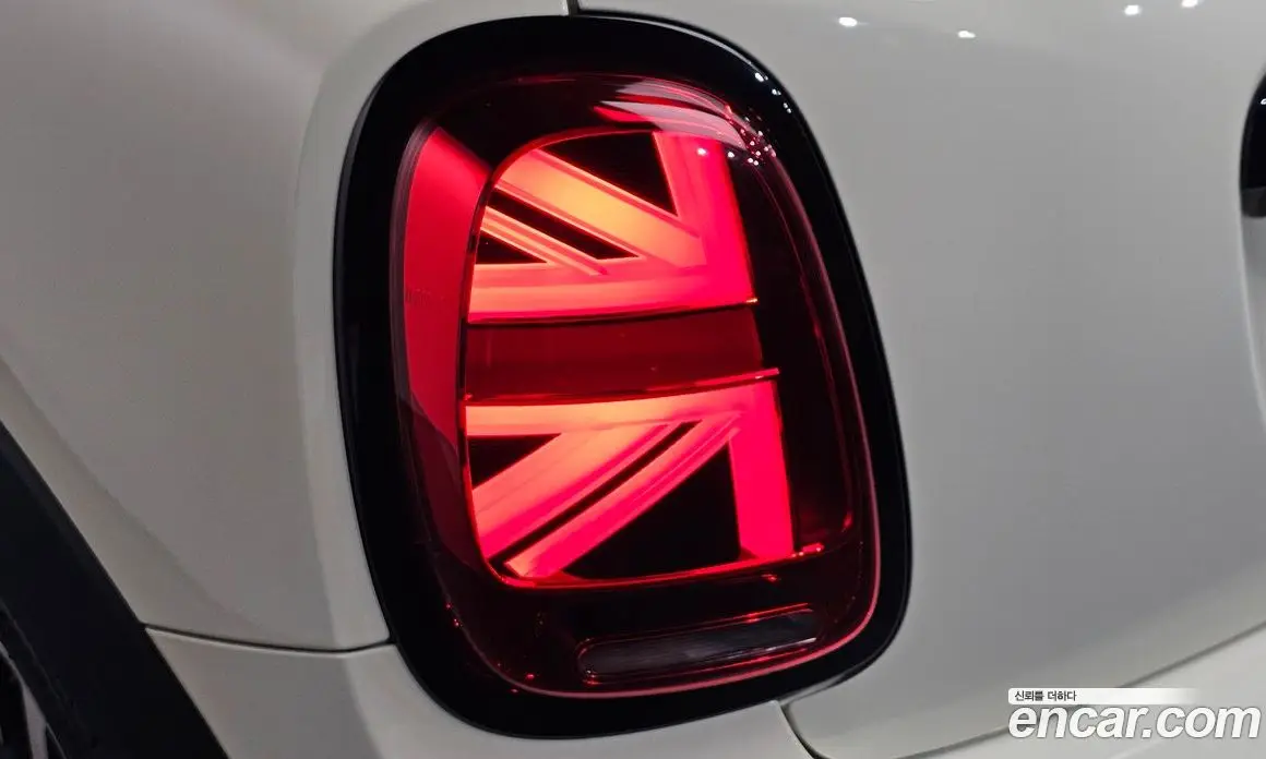 Mini Cooper 2020 2.0 автомат (гидро), фото 9 Mini Cooper 2020 2.0 автомат (гидро), фото 9