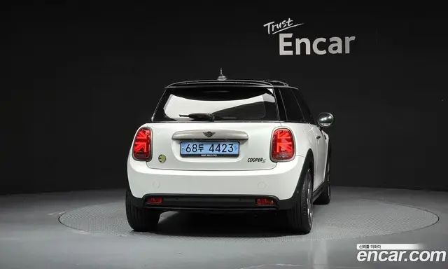 Mini Cooper 2023 0.1 автомат (гидро), миниатюра 4