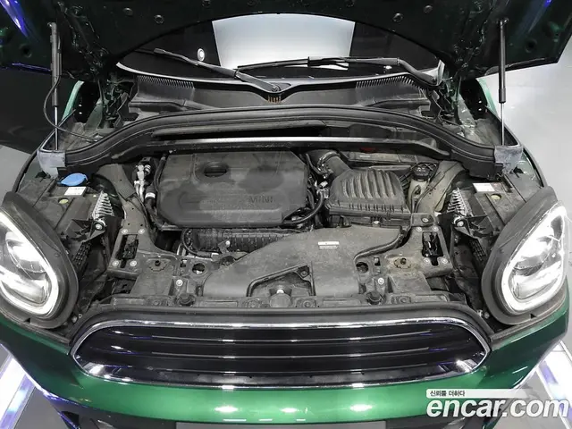 Mini Countryman 2023 1.5 автомат (гидро), миниатюра 6