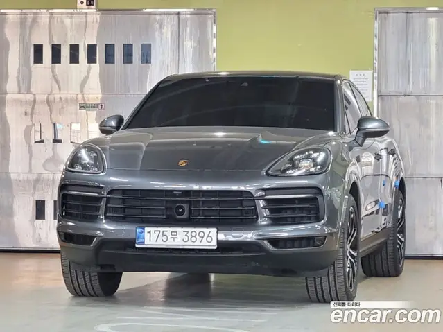Porsche Cayenne, 2020, 28 500 км