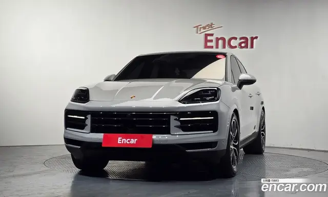 Porsche Cayenne 2023 3.0 автомат (гидро), миниатюра 3