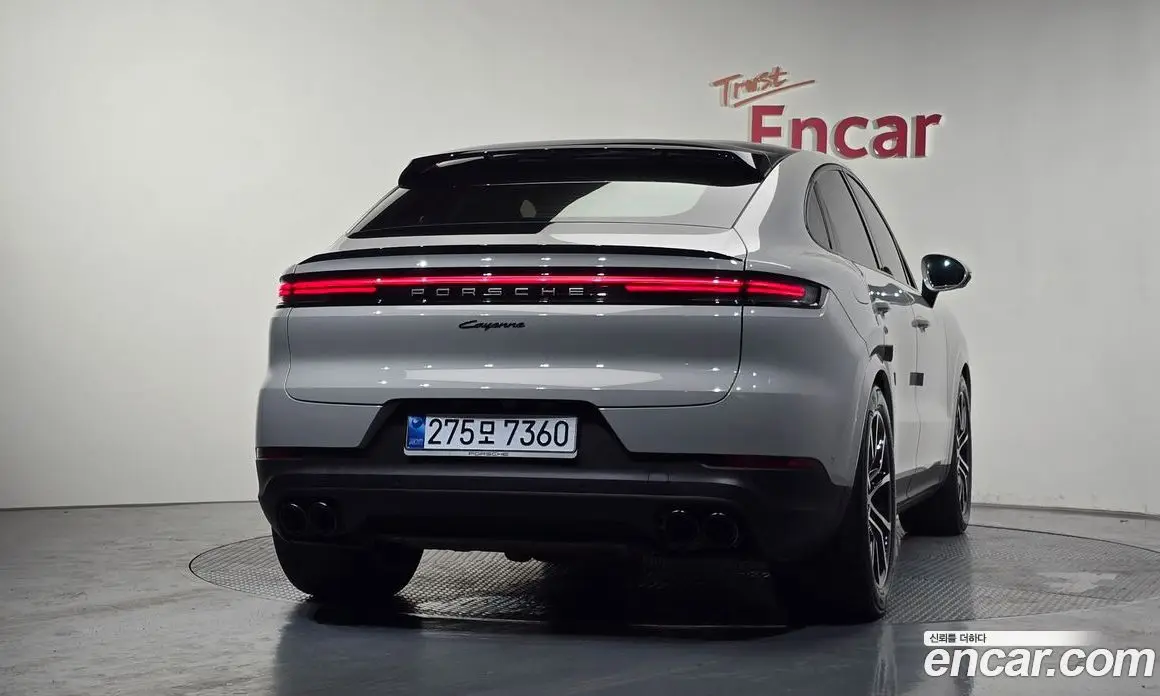 Porsche Cayenne 2023 3.0 автомат (гидро), фото 4