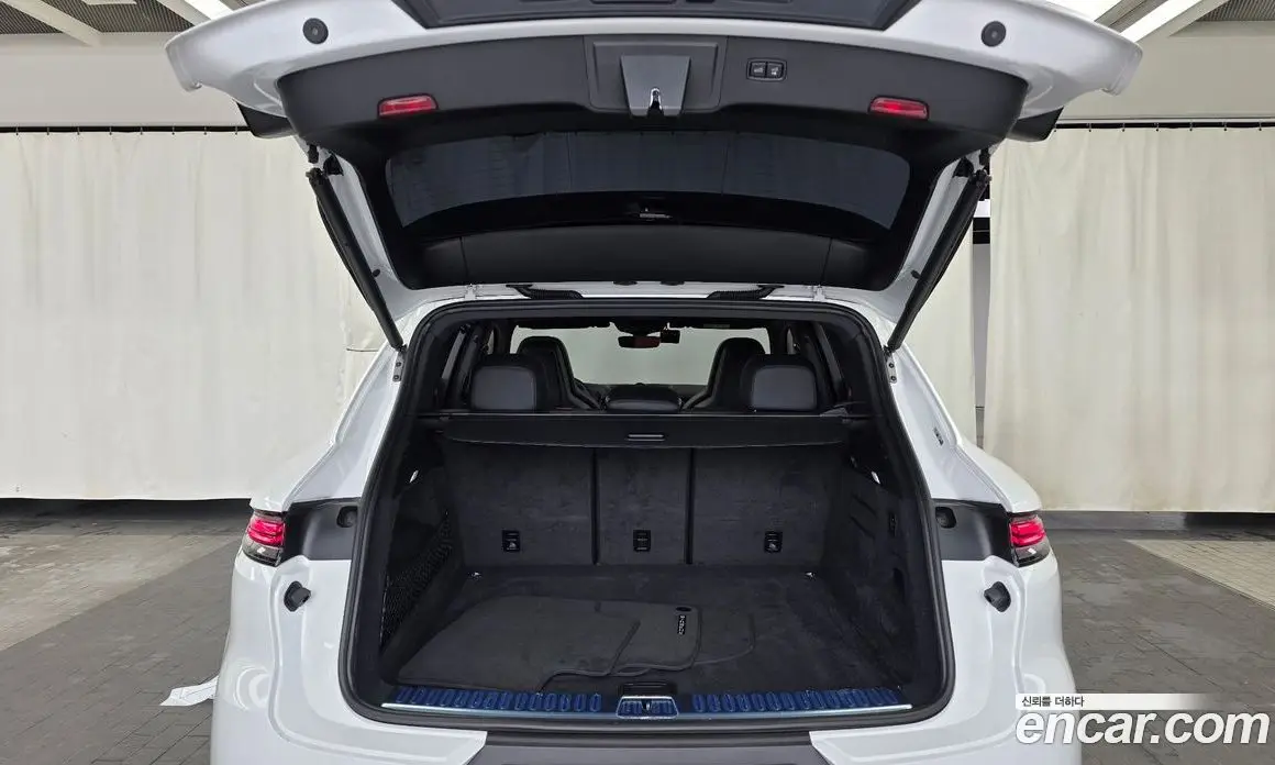 Porsche Cayenne 2024 3.0 автомат (гидро), фото 23 Porsche Cayenne 2024 3.0 автомат (гидро), фото 23