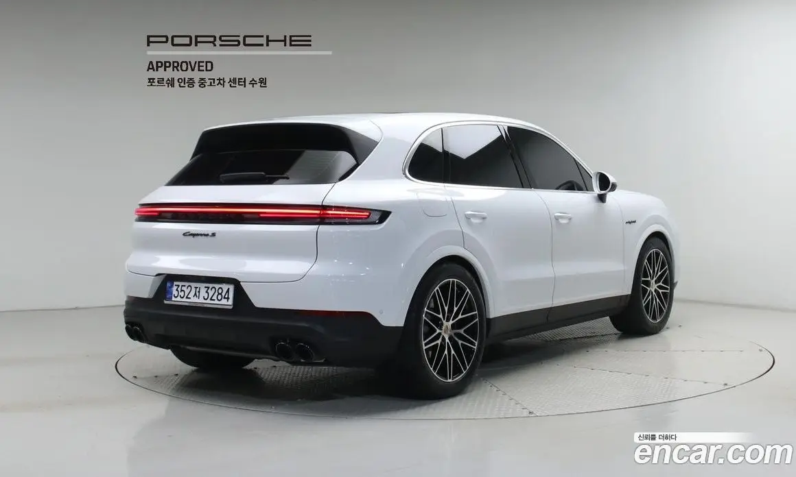 Porsche Cayenne 2025 3.0 автомат (гидро), фото 2 Porsche Cayenne 2025 3.0 автомат (гидро), фото 2