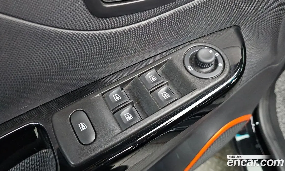 Renault (Samsung) QM3 2015 1.5 автомат (гидро), фото 13 Renault (Samsung) QM3 2015 1.5 автомат (гидро), фото 13