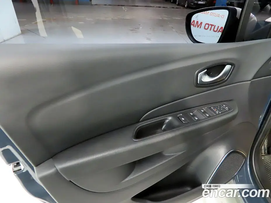 Renault (Samsung) QM3 2018 1.5 автомат (гидро), фото 13