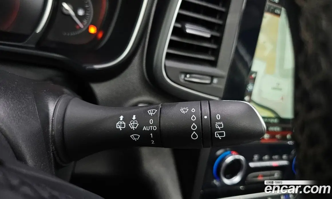 Renault (Samsung) QM6 2018 2.0 автомат (гидро), фото 30 Renault (Samsung) QM6 2018 2.0 автомат (гидро), фото 30