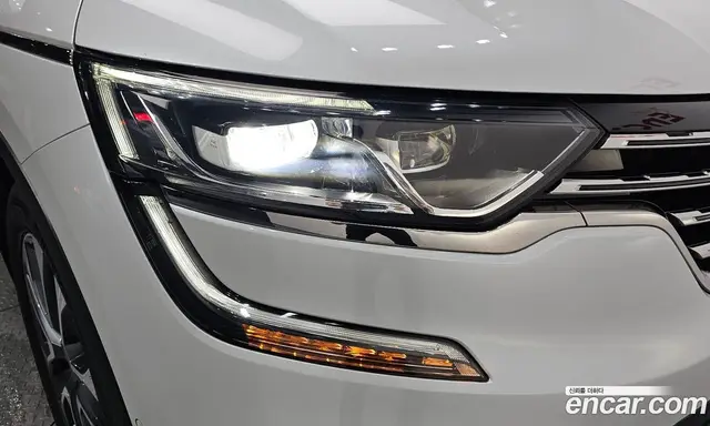 Renault (Samsung) QM6 2018 2.0 автомат (гидро), миниатюра 8 Renault (Samsung) QM6 2018 2.0 автомат (гидро), миниатюра 8