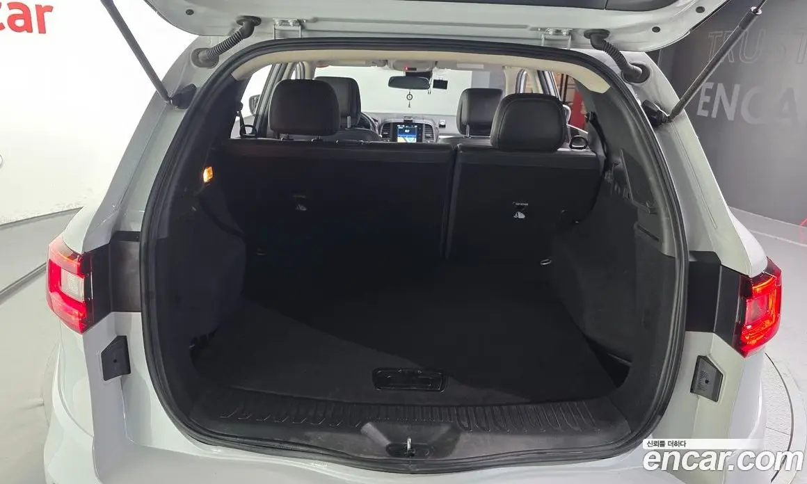 Renault (Samsung) QM6 2018 2.0 автомат (гидро), фото 20 Renault (Samsung) QM6 2018 2.0 автомат (гидро), фото 20