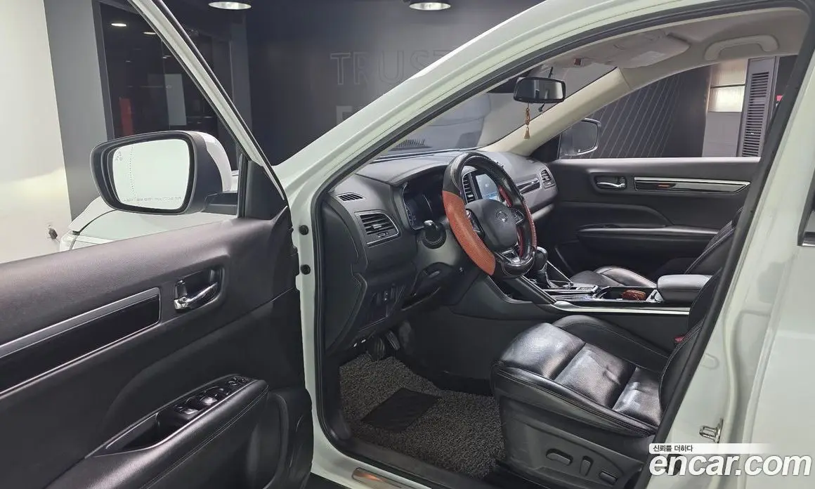Renault (Samsung) QM6 2018 2.0 автомат (гидро), фото 10 Renault (Samsung) QM6 2018 2.0 автомат (гидро), фото 10