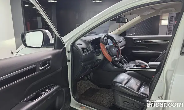Renault (Samsung) QM6 2018 2.0 автомат (гидро), миниатюра 10 Renault (Samsung) QM6 2018 2.0 автомат (гидро), миниатюра 10