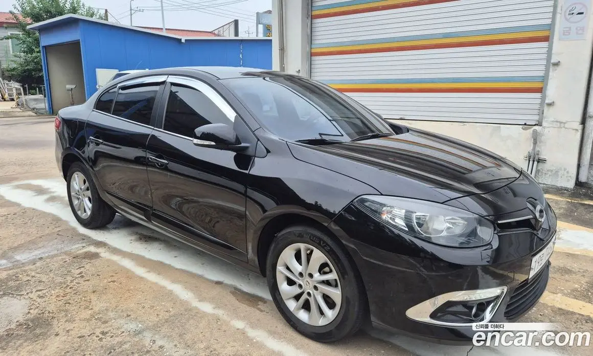 Renault (Samsung) SM3 2015 1.6 автомат (гидро), фото 1 Renault (Samsung) SM3 2015 1.6 автомат (гидро), фото 1