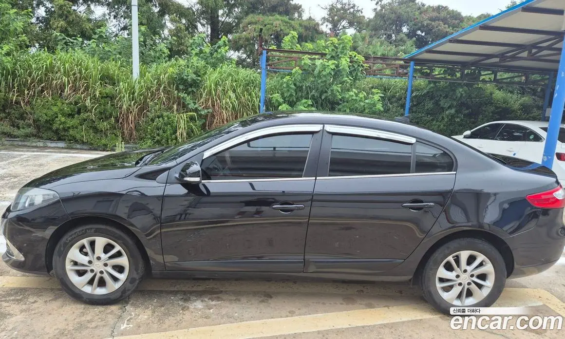 Renault (Samsung) SM3 2015 1.6 автомат (гидро), фото 19 Renault (Samsung) SM3 2015 1.6 автомат (гидро), фото 19