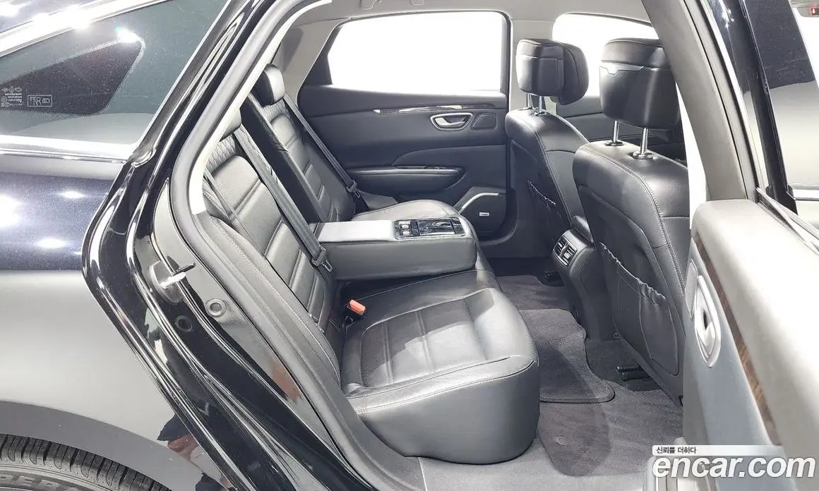 Renault (Samsung) SM6 2016 1.6 автомат (гидро), фото 11 Renault (Samsung) SM6 2016 1.6 автомат (гидро), фото 11