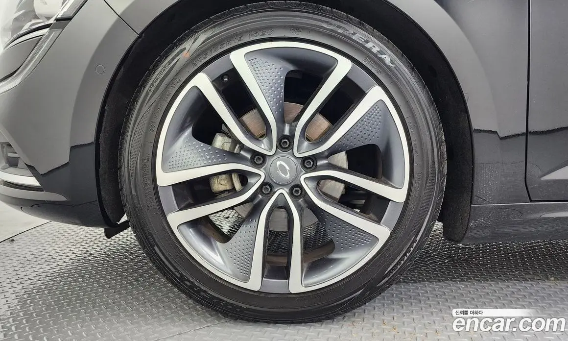 Renault (Samsung) SM6 2016 1.6 автомат (гидро), фото 5 Renault (Samsung) SM6 2016 1.6 автомат (гидро), фото 5