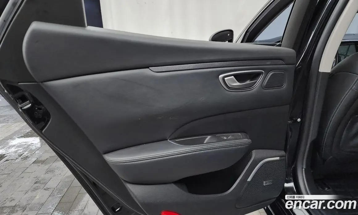 Renault (Samsung) SM6 2017 1.5 автомат (гидро), фото 15 Renault (Samsung) SM6 2017 1.5 автомат (гидро), фото 15