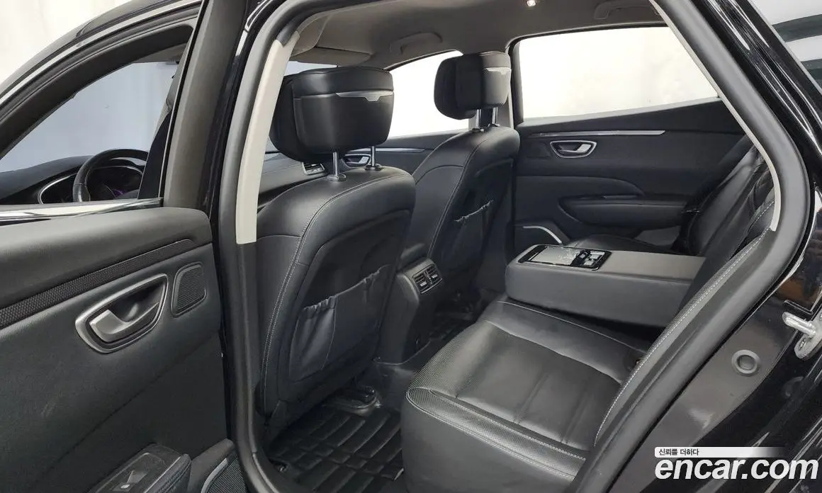 Renault (Samsung) SM6 2017 1.5 автомат (гидро), фото 16 Renault (Samsung) SM6 2017 1.5 автомат (гидро), фото 16