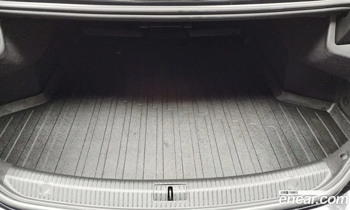 Renault (Samsung) SM6 2017 1.5 автомат (гидро), фото 26 Renault (Samsung) SM6 2017 1.5 автомат (гидро), фото 26