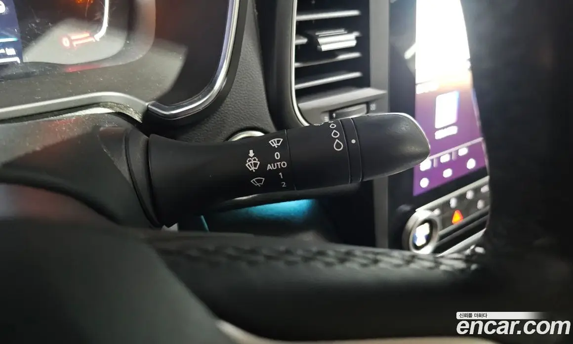 Renault (Samsung) SM6 2023 2.0 автомат (гидро), фото 25 Renault (Samsung) SM6 2023 2.0 автомат (гидро), фото 25