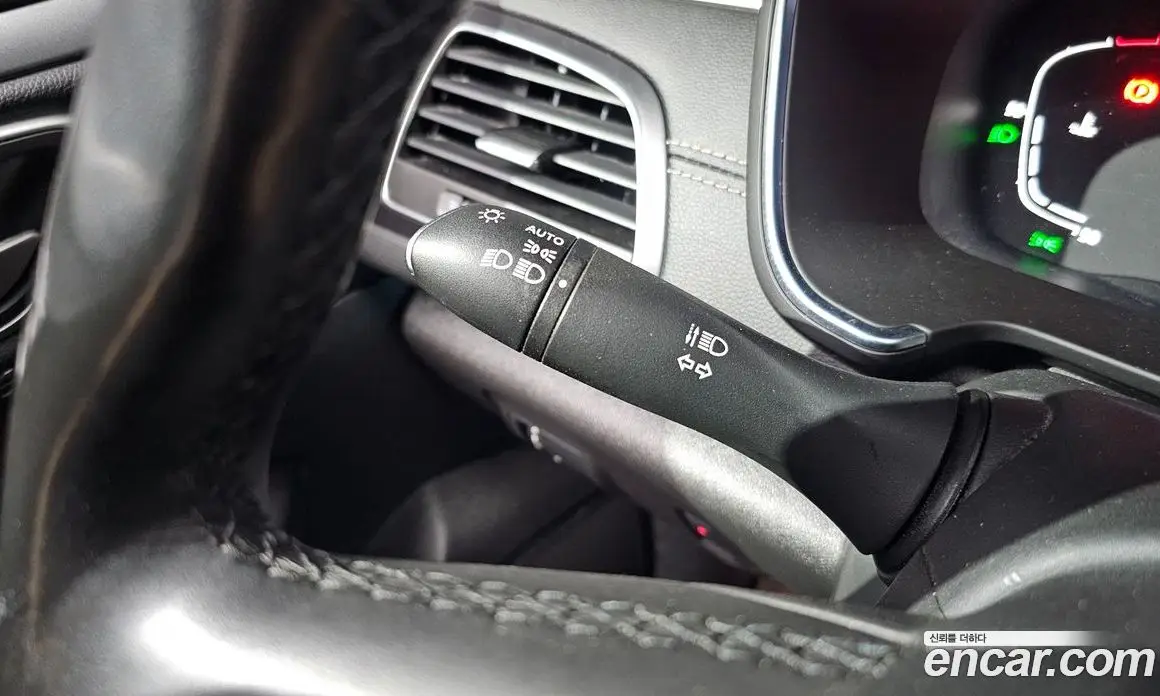Renault (Samsung) SM6 2023 2.0 автомат (гидро), фото 29 Renault (Samsung) SM6 2023 2.0 автомат (гидро), фото 29