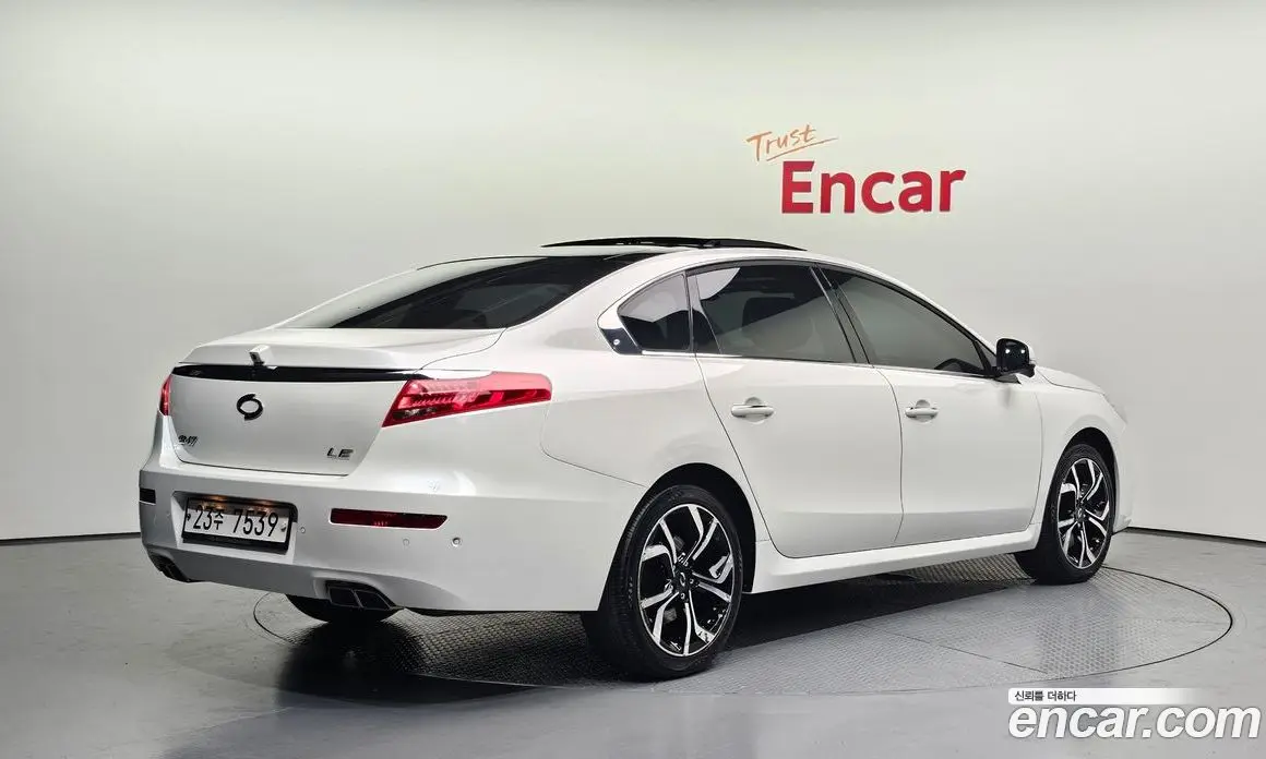 Renault (Samsung) SM7 2014 2.5 автомат (гидро), фото 2 Renault (Samsung) SM7 2014 2.5 автомат (гидро), фото 2