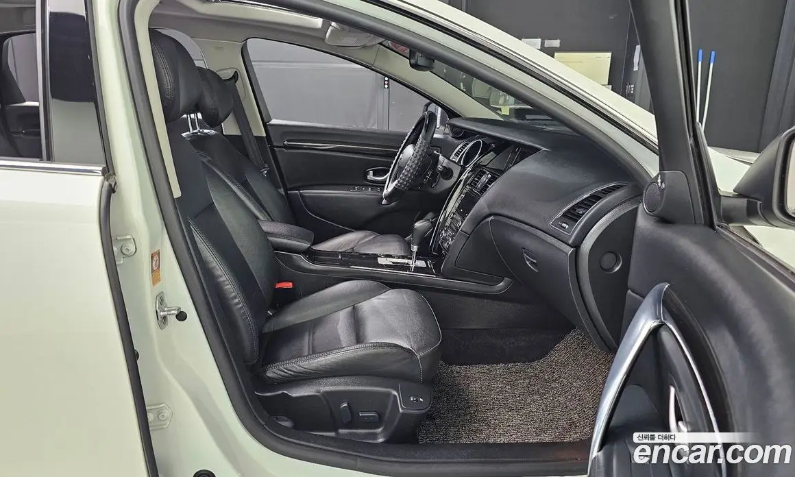 Renault (Samsung) SM7 2014 2.5 автомат (гидро), фото 12 Renault (Samsung) SM7 2014 2.5 автомат (гидро), фото 12