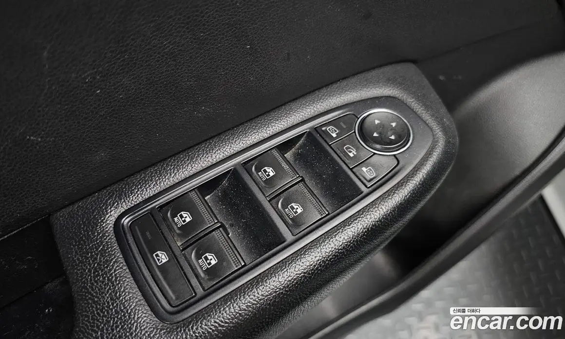 Renault (Samsung) XM3 2020 1.6 автомат (гидро), фото 25 Renault (Samsung) XM3 2020 1.6 автомат (гидро), фото 25