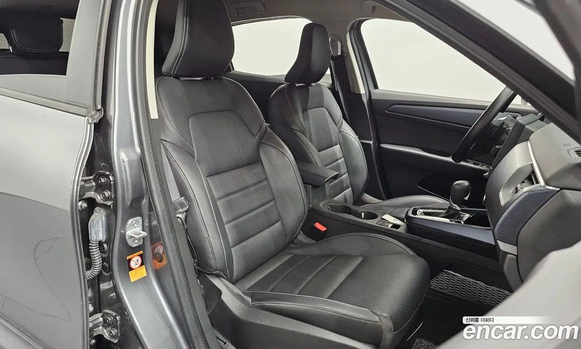 Renault (Samsung) XM3 2022 1.6 автомат (гидро), фото 12 Renault (Samsung) XM3 2022 1.6 автомат (гидро), фото 12