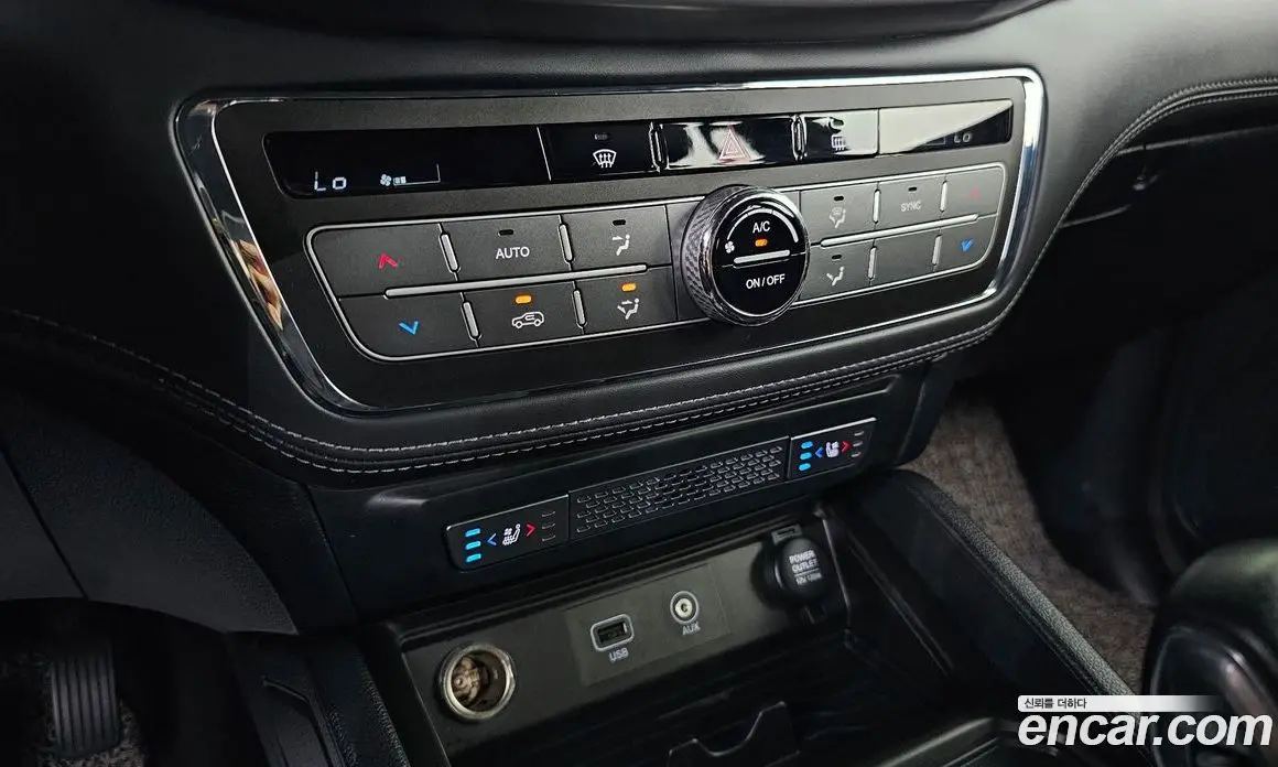 SsangYong Rexton 2019 2.2 автомат (гидро), фото 18